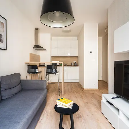 Charming & Cozy Ambiente 3* Pressburg