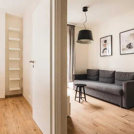 Charming & Cozy Ambiente 3* Pressburg