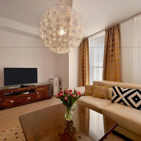 Aparthotel Charming & Cozy Ambiente 3*