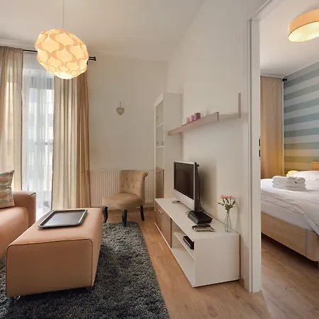 Charming & Cozy Ambiente Aparthotel Bratislava