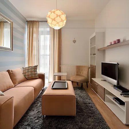 Charming & Cozy Ambiente 3* Bratislava