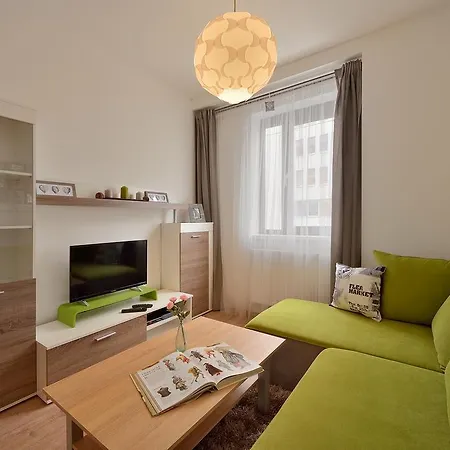 Apartment Charming & Cozy Ambiente