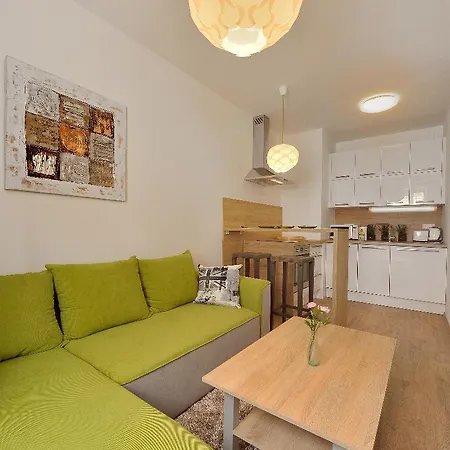 Apartment Charming & Cozy Ambiente *