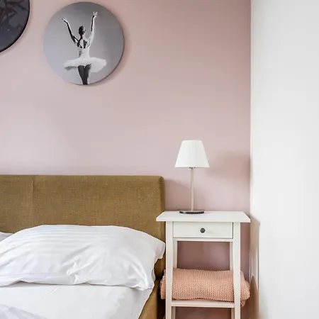 Apartment Charming & Cozy Ambiente *